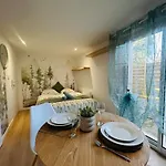 Casa Tropical